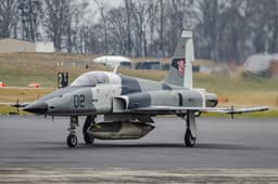 Photo of F-5